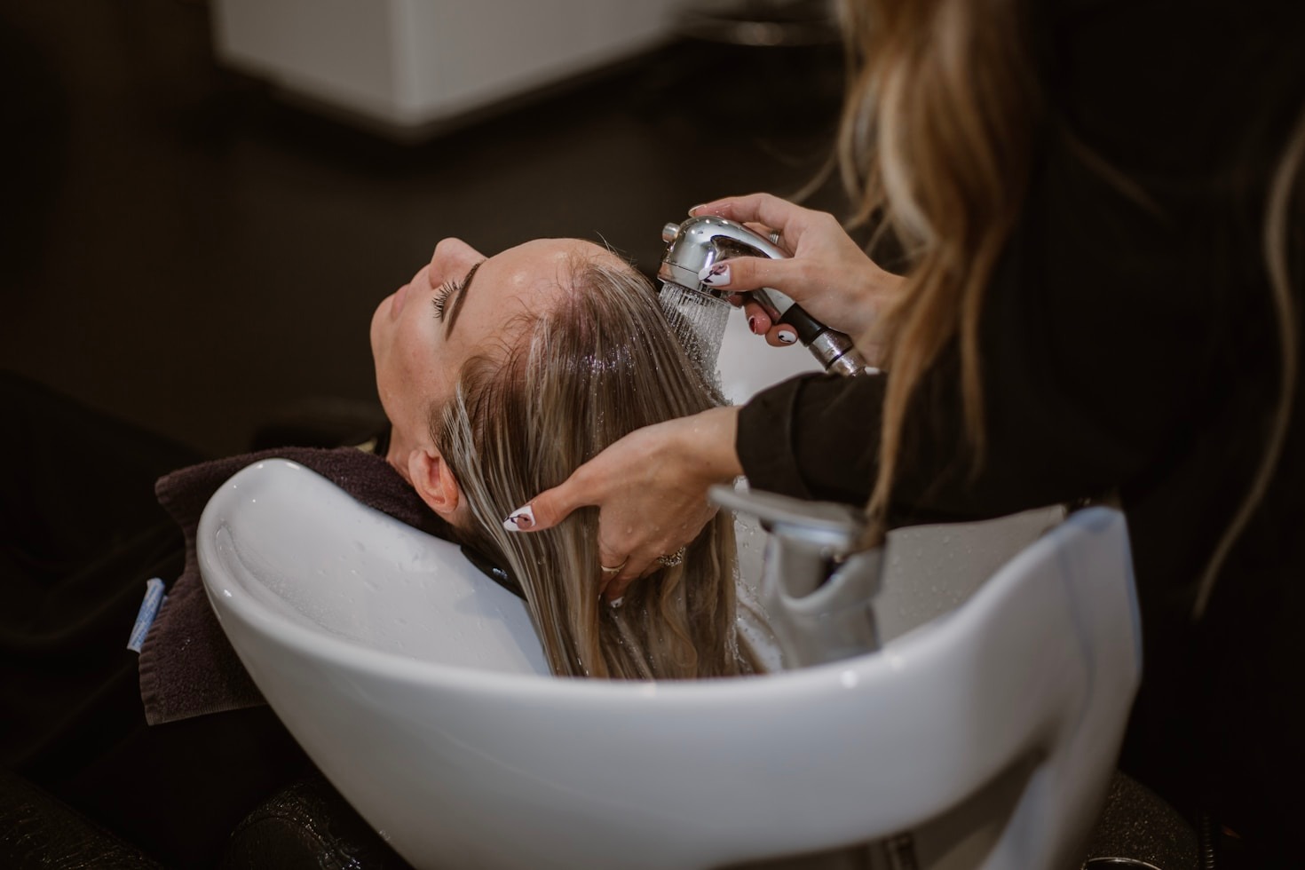 5 Reasons to Choose Salon Hermosa for Your Beauty Needs